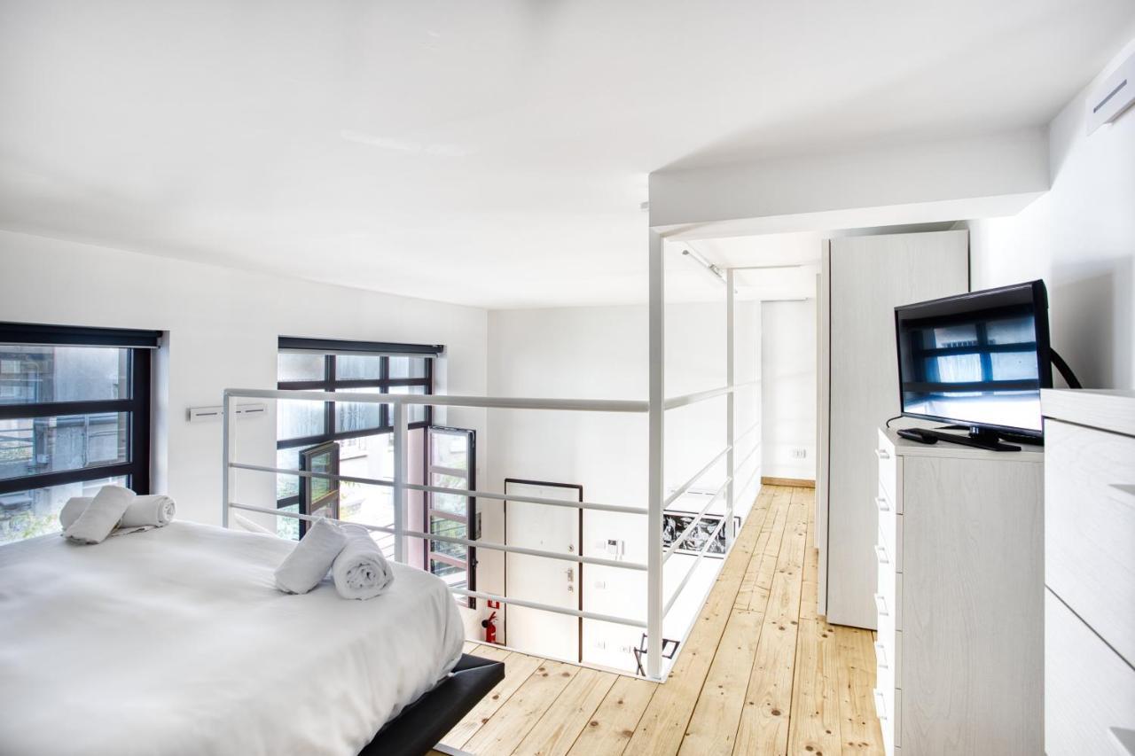 Joivy Charismatic 1-Bed Flat With Parking Appartement Milaan Buitenkant foto